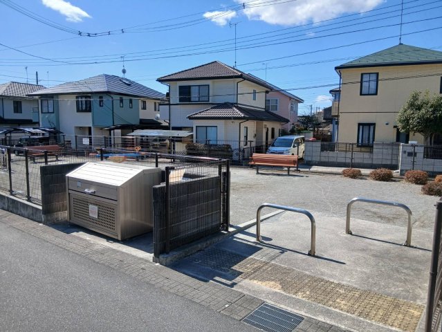 ���ӊ� ���������������B�Ǘ����ꂽ�S�~�X�e�[�V�����B