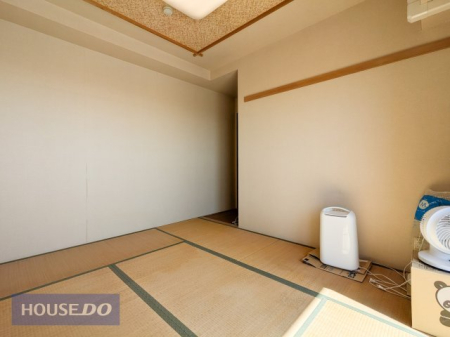 ���̑����� ���q�l�̃v���C���[���Ƃ��Ă͂������A�}�ȗ��q���̏h���X�y�[�X�Ƃ��Ă��d�󂵂܂��B���C�t�X�e�[�W�ɍ��킹�Ďp��ς���A���������ꎺ�ł��B