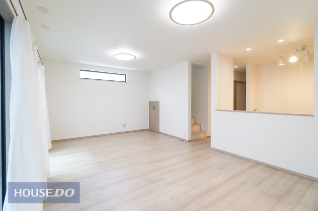  �y�_�C�j���O�z�������Ƃ��낰��H���X�y�[�X�ŉƑ��̉�b���e�݂܂��ˁ�