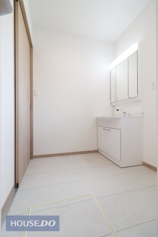  �y�E�ߏ��z���ʒE�ߏ��͂������Ƃ����X�y�[�X�Ŏg���₷���ł��B