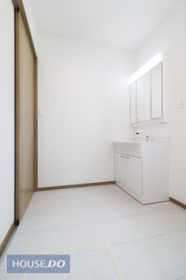  �y�E�ߏ��z���ʒE�ߏ��͂������Ƃ����X�y�[�X�Ŏg���₷���ł��B