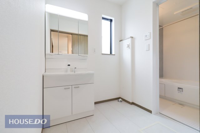 ���ʑ�E���ʏ� �y�������ʉ��ϑ�z�l�C�̎O�ʋ����ʑ�I���������΂�����􂲉Ƒ����������Ղ���[�ł��܂��I