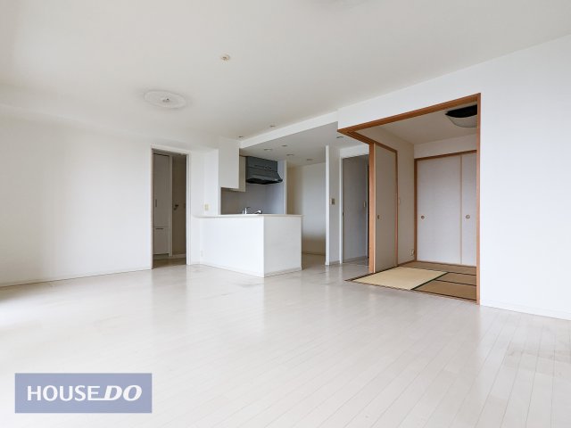 ���̑����� �C���e���A�R�[�f�B�l�[�g�����₷������̓����ł��B