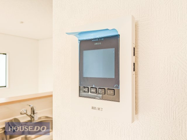  �yTV�C���^�[�z���z�J���[�̘^��@�\�t���ŁA�s�ݎ��̗��K�҂��m�F�\�B�h�Ə�͂������A���͂����Ȃǂ̔c���ɂ��֗��I