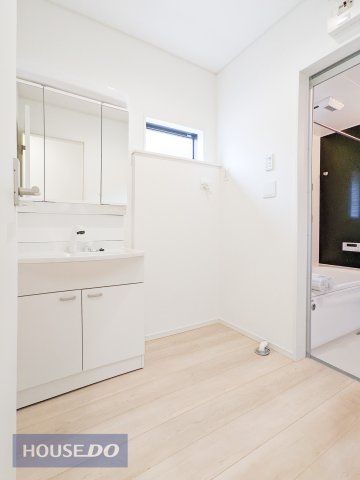  �y�E�ߏ��z���ʒE�ߏ��͂������Ƃ����X�y�[�X�Ŏg���₷���ł��B