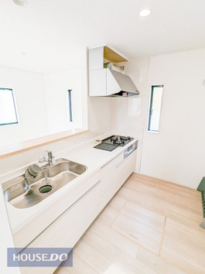 �L�b�`�� �y�L�b�`���z���|�������N���N�ȃV�X�e���L�b�`���B�򐅋@�\�����p�\�B�Ƒ��̉�b���e�ރJ�E���^�[�L�b�`���͏����Ȃ��q�l�����Ă����S���Ē������o���܂��I