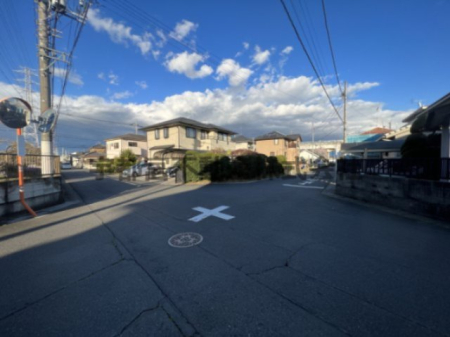 ���̑� �O�ʓ��H�U���́A�����̒��ԂȂǂł��X�g���X�Ȃ����Ή������܂��B ����Ⴂ�ŔY�ނ��Ƃ��y������܂��I