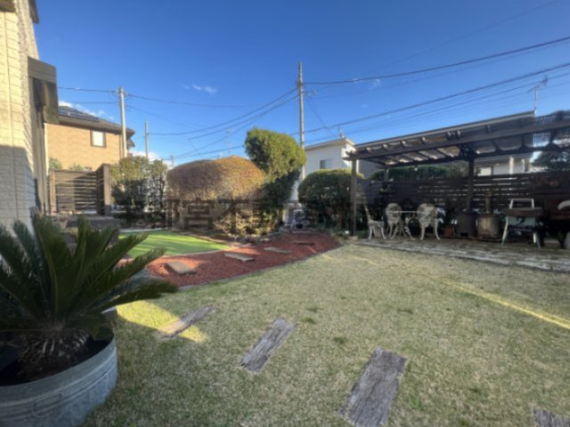 ���̑� �l�G�̍ʂ��������A�����̍s���͂������@�B���q�l��y�b�g�Ƃ̎v���o�����̏ꏊ�ŁB