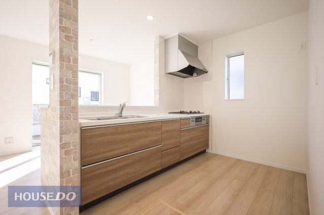 �L�b�`�� �y�L�b�`���z���|�������N���N�ȃV�X�e���L�b�`���B�򐅋@�\�����p�\�B�Ƒ��̉�b���e�ރJ�E���^�[�L�b�`���͏����Ȃ��q�l�����Ă����S���Ē������o���܂��I