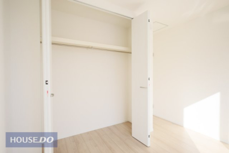 ���[ �y���[�z����������[�����Ă���܂��I�e�����ɂ���������[�����Ă���̂ŁA�ו��������Ă����S�ł��ˁI���������L���g�����߂ɂ����[�X�y�[�X�͕K�v�ł��B