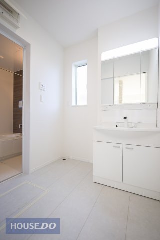 ���ʑ�E���ʏ� �y�������ʉ��ϑ�z�l�C�̎O�ʋ����ʑ�I���������΂�����􂲉Ƒ����������Ղ���[�ł��܂��I