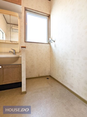  ��Ƃ�̂��郉���h���[�X�y�[�X�B