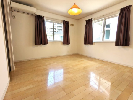 �Q�� 8.5���̐Q���I2�ʍ̌��œ�������ǍD��