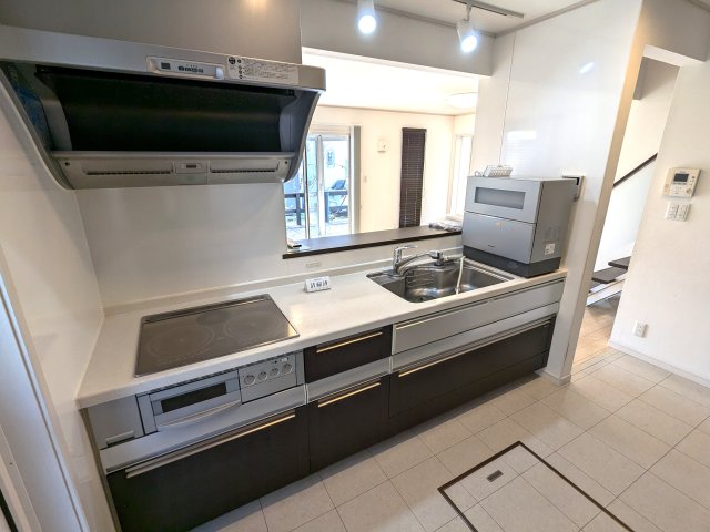 �L�b�`�� �R����IH�R������O�������������̌������グ�Ă���܂���