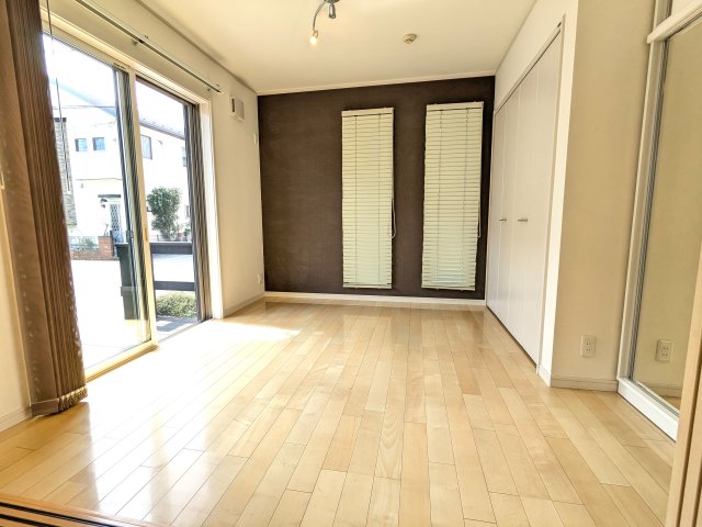 ���̑����� ���r���O���̗m���􂨎q�l�̗V�я�ɂ��҂�����ł��I