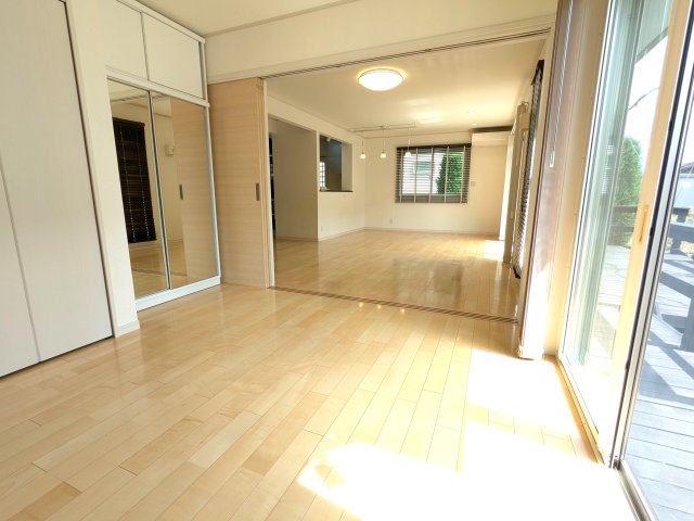 ���̑����� �����˂��J�����LDK�ƍ��킹��25���̍L�X��Ԃɑ�ϐg�I