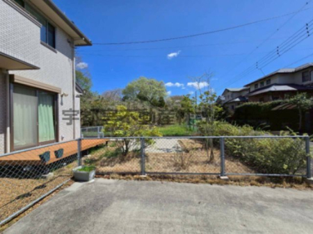 ���̑� �z�����ӂ��L�X�Ƃ������B�E�b�h�f�b�L�ł������y���񂾂�A���q�l�ƃv�[���V�т�������ƁA�Ƒ��̎v���o���L����v���C�x�[�g��Ԃł��B