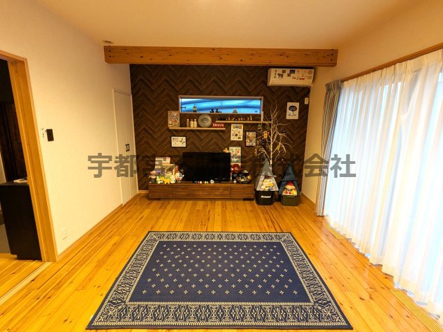 ���̑����� ���r���O