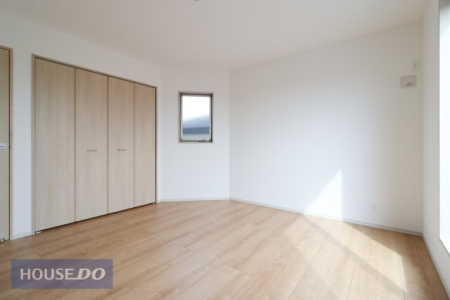 �Q�� �y�Q���z���邢�̌��̓����Q���ł��B�]�T�̂���Q������炵�����������N�A�b�v�I�G�߂��킸�S�n�悢���z�̐Q�����S�Ɛg�̂������ق��������̃v���C�x�[�g���