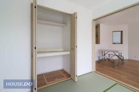 ���[ �y���[�z���[���f�U�C���̈ꕔ���������܂������ł͂Ȃ��u��������[�v�œ���̏�����G�݂��C���e���A�̈ꕔ�Ƃ��Ċy���߂܂���