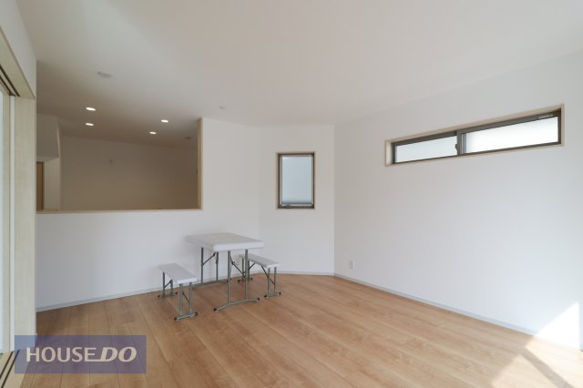  �y�_�C�j���O�z�Ƒ��ł��낰��_�C�j���O�ł��B