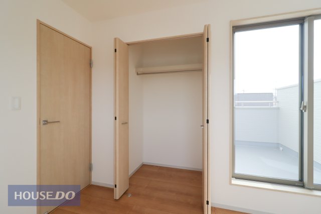 ���[ �y���[�z����������[�����Ă���܂��I�e�����ɂ���������[�����Ă���̂ŁA�ו��������Ă����S�ł��ˁI���������L���g�����߂ɂ����[�X�y�[�X�͕K�v�ł��B