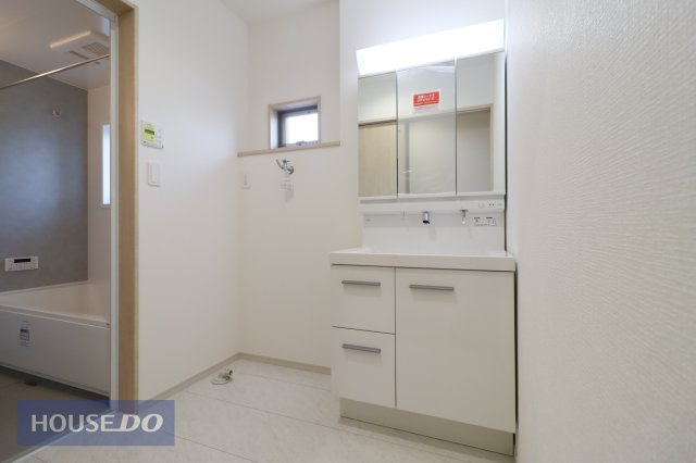 ���ʑ�E���ʏ� �y�������ʉ��ϑ�z�l�C�̎O�ʋ����ʑ�I���������΂�����􂲉Ƒ����������Ղ���[�ł��܂��I