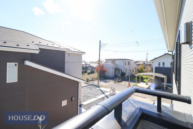 ���̑� �o���R�j�[����̌i�F�B�\���ȊԊu���m�ۂ���Ă���܂��B