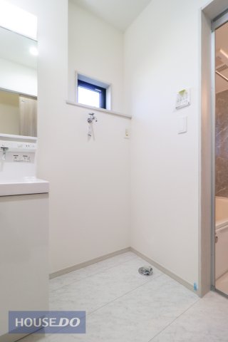  �Ǝ������Ȃǎg�����肪�悭�A�����󂪂��₷���ł��ˁB