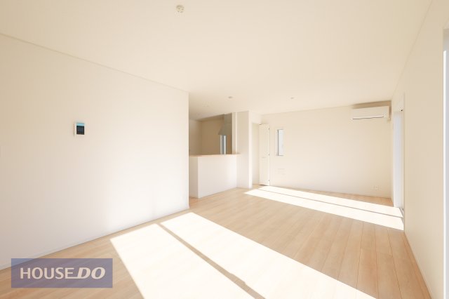  �y�_�C�j���O�z���n�����ʐ^�B�Ƒ��ł��낰��_�C�j���O�ł��B