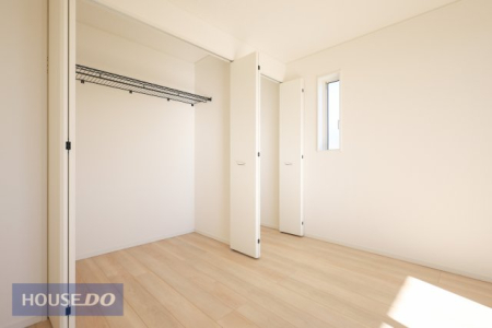 ���[ �y���[�z�e�����ɂ���������[�����Ă���̂ŁA�ו��������Ă����S�ł��ˁI���������L���g�����߂ɂ����[�X�y�[�X�͕K�v�ł��B