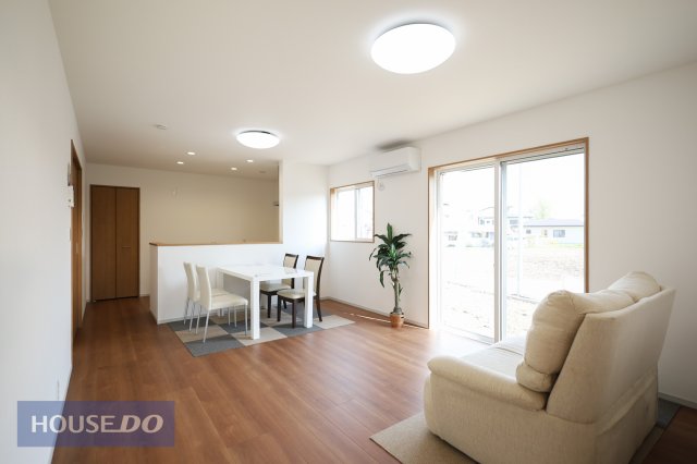  �y���r���O�_�C�j���O�z�Ƒ��ŉ߂����邭�났�̋��