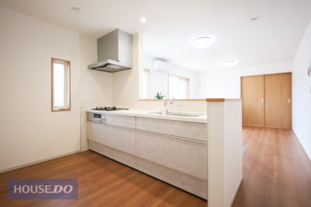 �L�b�`�� �y�L�b�`���z�L�b�`���F�Ƒ��̏Ί炪���܂�闝�z�̃L�b�`�����Ǝ��������Ɗy����������K�ȃL�b�`���X�y�[�X�ł���