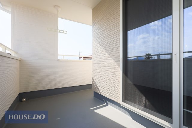 �o���R�j�[ �y�o���R�j�[�z�L�X�o���R�j�[�ł��z�c����󕨂��������񊱂��邾���łȂ��A���͂̎������C�ɂ����Ƀv���C�x�[�g�Ȏ��Ԃ��߂��������b�N�X��ԂƂ��Ă��g���܂��ˁ�