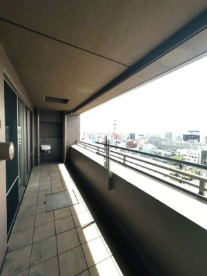 �o���R�j�[ �L�X�o���R�j�[�B���E���L�����Ă��܂��B