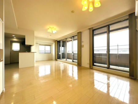 ���r���O �L�X���r���O�ŉ��K�ɉ߂����܂��B�p�����Ȃ̂ő��������ĉ��������܂��ˁB