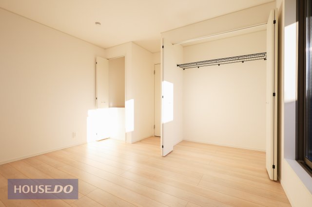 ���[ �y���[�z�e�����ɂ���������[�����Ă���̂ŁA�ו��������Ă����S�ł��ˁI���������L���g�����߂ɂ����[�X�y�[�X�͕K�v�ł��B