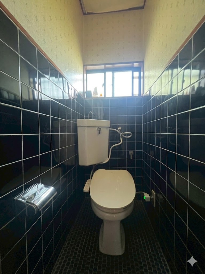 �g�C�� �ǖʃ^�C������̑|�����Ղ��g�C���B