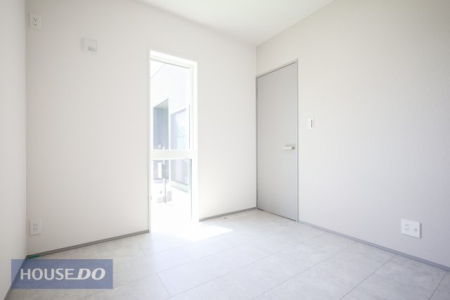 �q������ �y�q�������z�׋����V�т��W���ł��関���ɂȂ��镔����