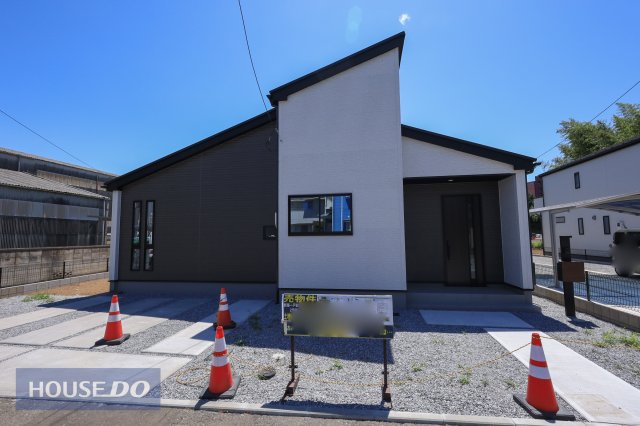 ���n�O�ώʐ^ �y�O�ρz�X�^�C���b�V���ȐF���̊O�ρ��ϋv���⃁���e�i���X���ɗD�ꂽ�O�Ǎނ̓Z���t�N���[�j���O�d�l�B���������̌����\���ɂȂ�悤�ɁA�@�\�I�ɐ݌v����Ă���܂��B