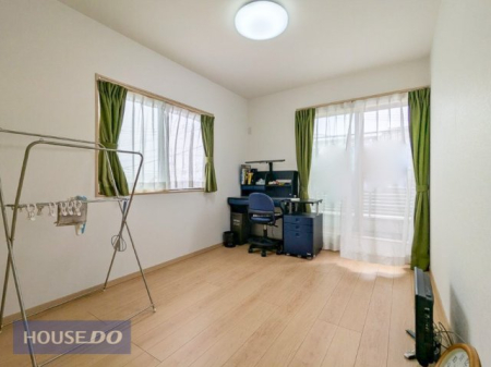 �q������ �׋����V�т��W���ł��関���ɂȂ��镔����