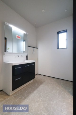  �y�E�ߏ��z���ʒE�ߏ��͂������Ƃ����X�y�[�X�Ŏg���₷���ł��B