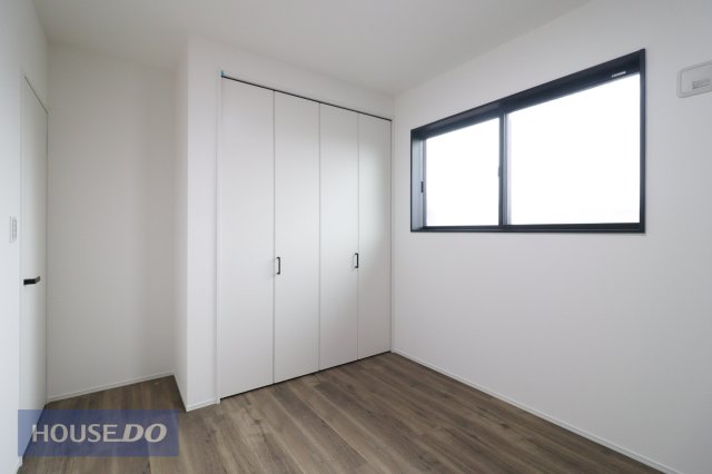 �q������ �y�q�������z���q�l�̐���������邨��������[�����Ă���܂��B