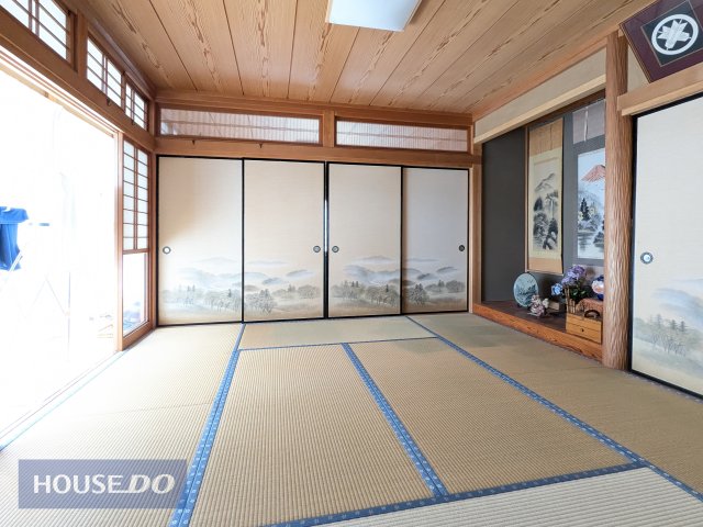 �Q�� 1�K���[��8���̘a���ł��B�i�{�摜��CG���H�ɂ��Ƌ�E�ƍ������������Ă��܂��B���ۂ̌����Ƃ͈قȂ�܂��B�j