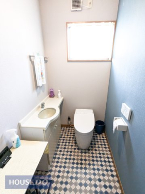 �g�C�� ���ʑ�̂���L���g�C���ł��B