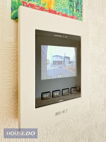  �h�Ɩʂ��΂�����ȃJ�����t���I