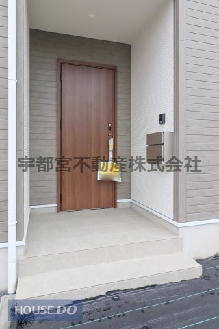 ���̑� �y�G���g�����X�z���n�����ʐ^�B�������Ƃ������ցB���s���̂���|�[�`�ŉJ�̓������S�ł��B