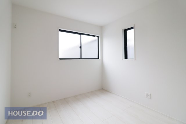 �Q�� �y�Q���z���n�����ʐ^�B���邢�̌��̓����Q���ł��B
