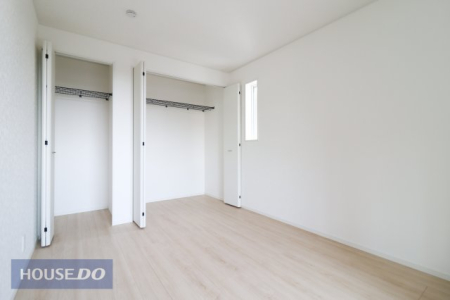 ���[ �y���[�z�e�����ɂ���������[�����Ă���̂ŁA�ו��������Ă����S�ł��ˁI���������L���g�����߂ɂ����[�X�y�[�X�͕K�v�ł��B