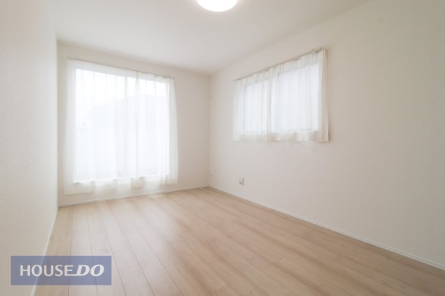 �Q�� ���邢�̌��̓����Q���ł��B